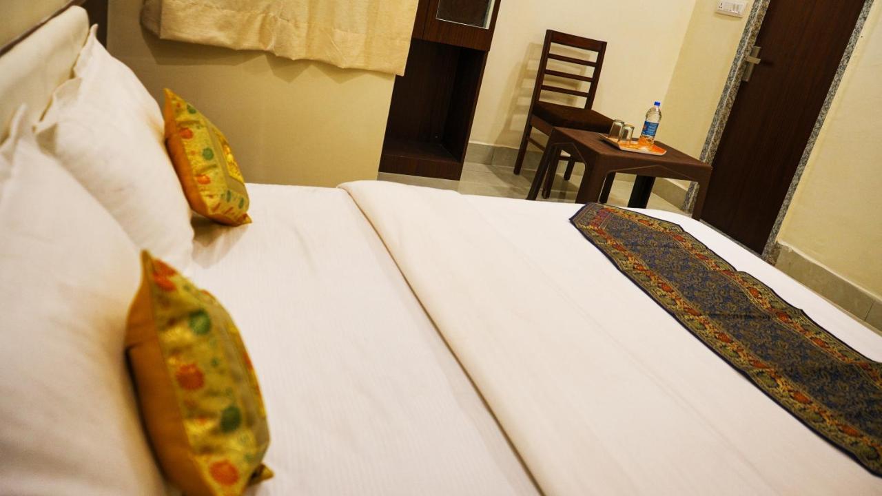 Hotel Veer Palace Near Udaipole Udaipur Eksteriør billede