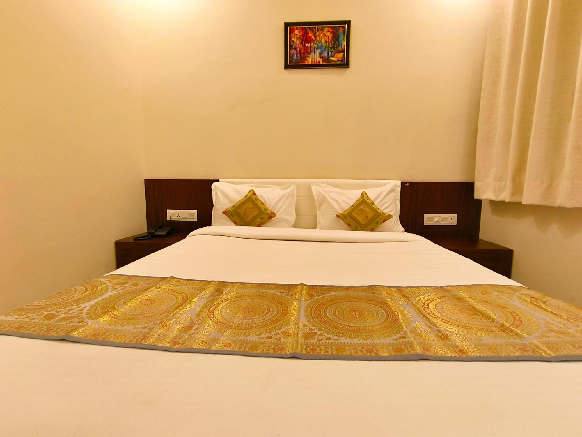 Hotel Veer Palace Near Udaipole Udaipur Eksteriør billede